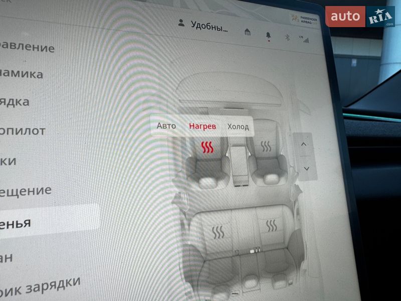 Седан Tesla Model 3 2024 в Києві