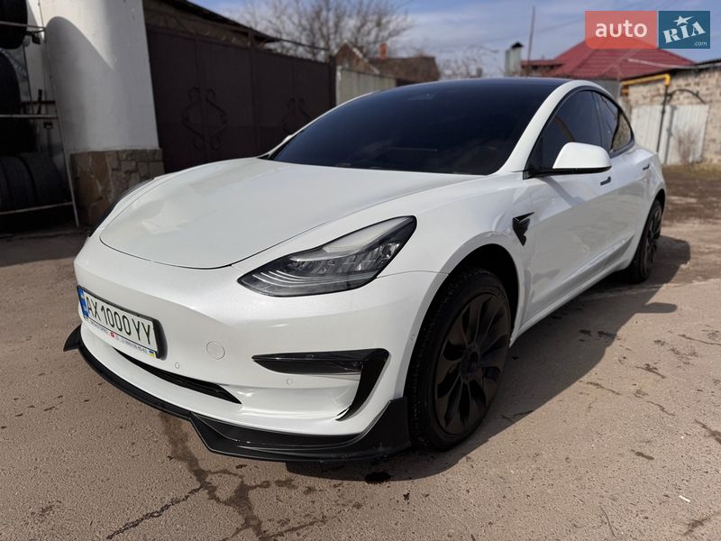 Седан Tesla Model 3 2019 в Харькове фото 10 Седан Tesla Model 3 2019 в Харькове