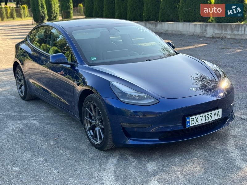 2021 Tesla Model-3, VIN 5YJ3E7EB4MF969454:plate — фото 1 (autoria)