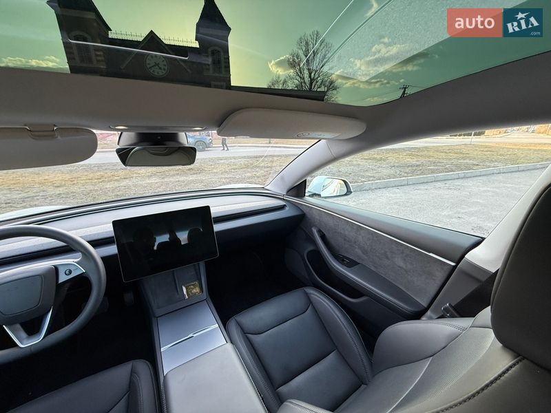 Седан Tesla Model 3 2024 в Києві фото 43 Седан Tesla Model 3 2024 в Києві
