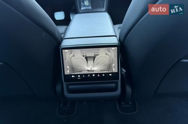 Седан Tesla Model 3 2024 в Ивано-Франковске