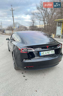 Седан Tesla Model 3 2019 в Днепре