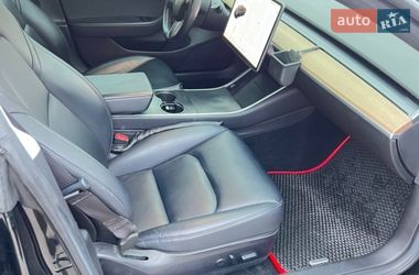 Седан Tesla Model 3 2019 в Днепре