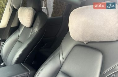 Седан Tesla Model 3 2022 в Киеве