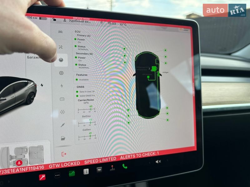 Седан Tesla Model 3 2022 в Виннице