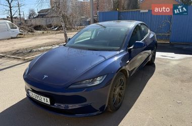 Седан Tesla Model 3 2024 в Киеве