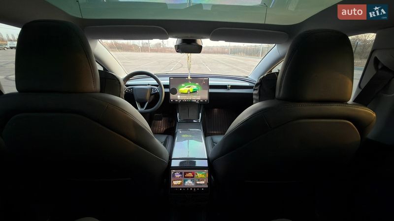 Седан Tesla Model 3 2024 в Рівному фото 24 Седан Tesla Model 3 2024 в Рівному