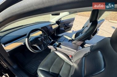 Седан Tesla Model 3 2019 в Благовещенском