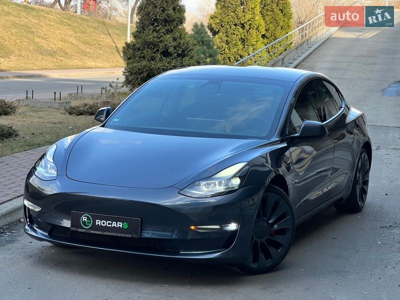 Седан Tesla Model 3 2021 в Киеве фото 7 Седан Tesla Model 3 2021 в Киеве