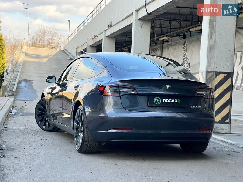 Седан Tesla Model 3 2021 в Киеве фото 17 Седан Tesla Model 3 2021 в Киеве