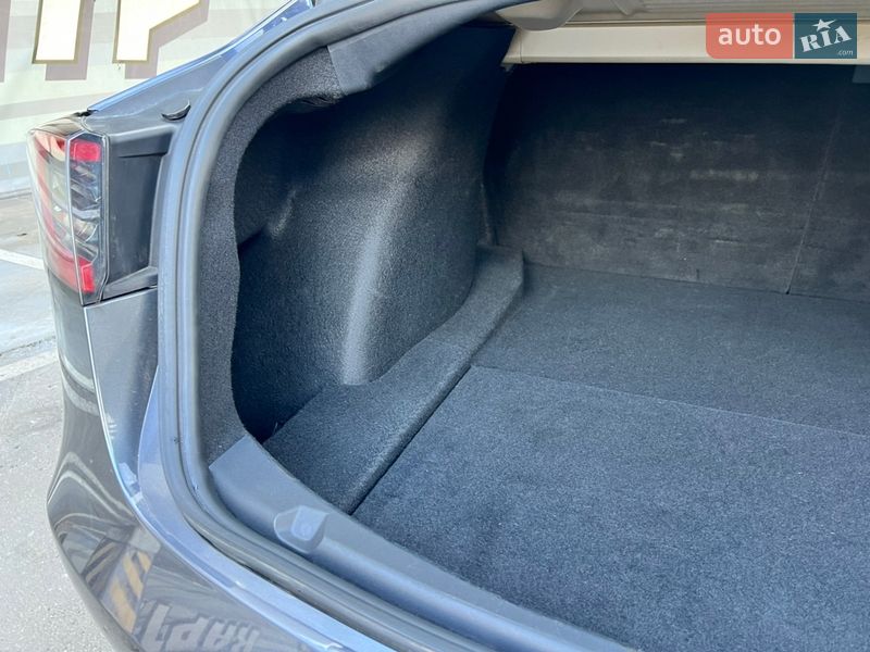 Седан Tesla Model 3 2021 в Киеве фото 42 Седан Tesla Model 3 2021 в Киеве