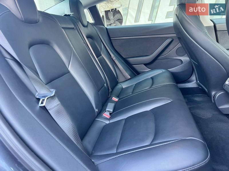 Седан Tesla Model 3 2021 в Киеве фото 47 Седан Tesla Model 3 2021 в Киеве