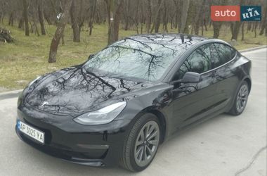 Седан Tesla Model 3 2022 в Запорожье