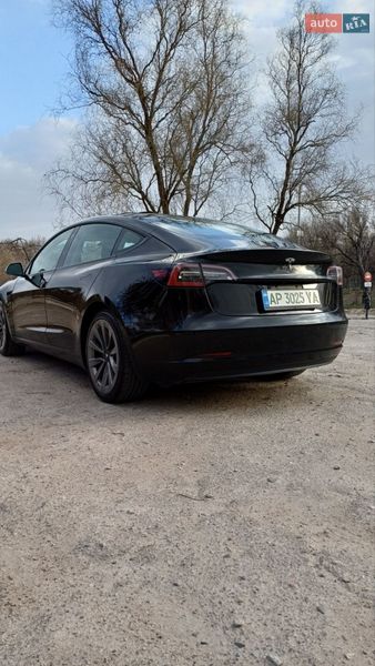 Седан Tesla Model 3 2022 в Запорожье