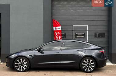 Седан Tesla Model 3 2024 в Киеве