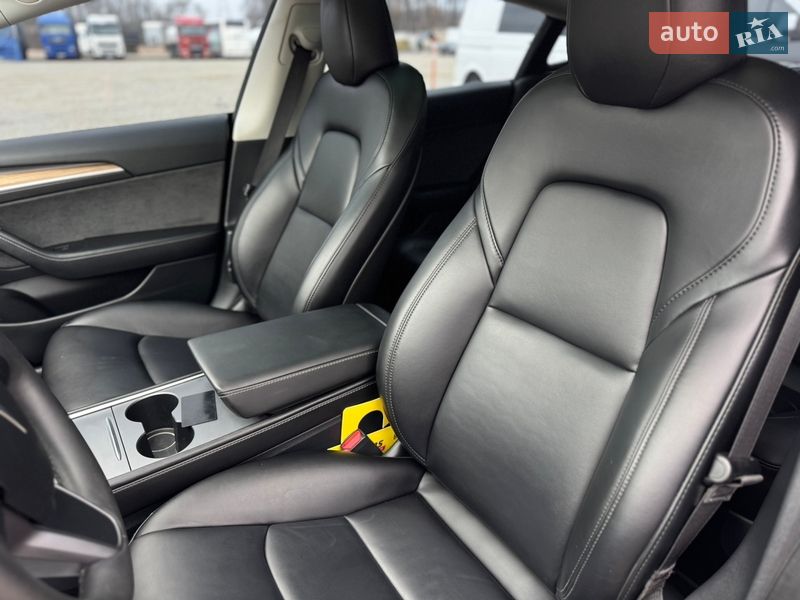 Седан Tesla Model 3 2023 в Умани фото 15 Седан Tesla Model 3 2023 в Умани