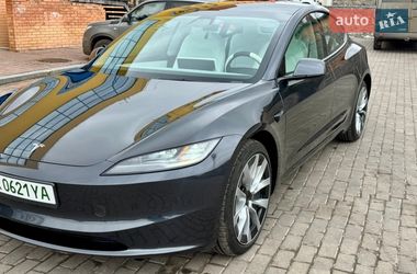 Седан Tesla Model 3 2025 в Харкові