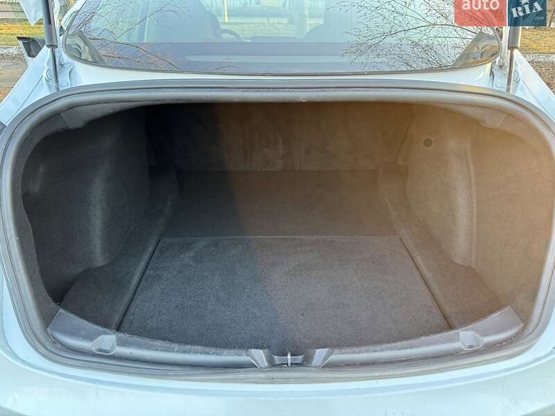 Седан Tesla Model 3 2019 в Києві фото 32 Седан Tesla Model 3 2019 в Києві