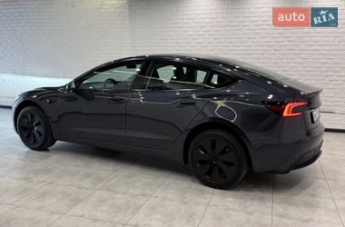 Седан Tesla Model 3 2025 в Одессе