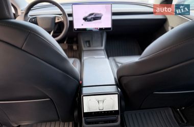 Седан Tesla Model 3 2025 в Одессе