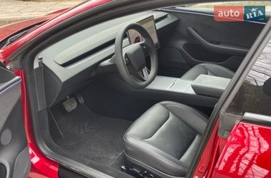 Седан Tesla Model 3 2024 в Новояворовске