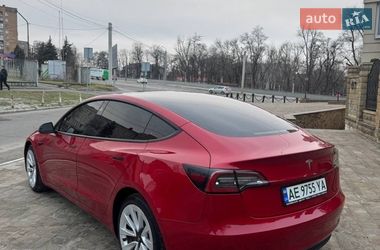 Седан Tesla Model 3 2022 в Днепре