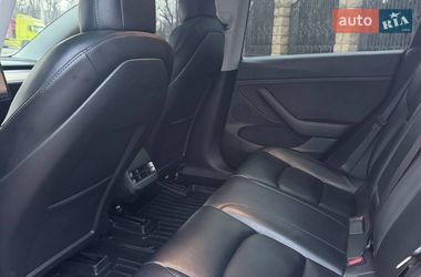 Седан Tesla Model 3 2022 в Днепре