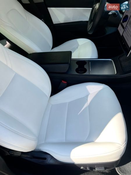 Седан Tesla Model 3 2021 в Львове фото 20 Седан Tesla Model 3 2021 в Львове