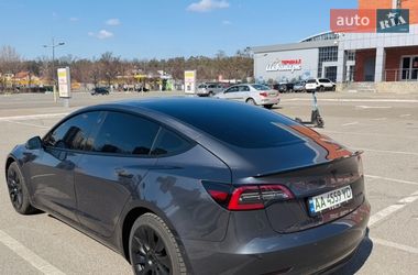 Седан Tesla Model 3 2022 в Броварах