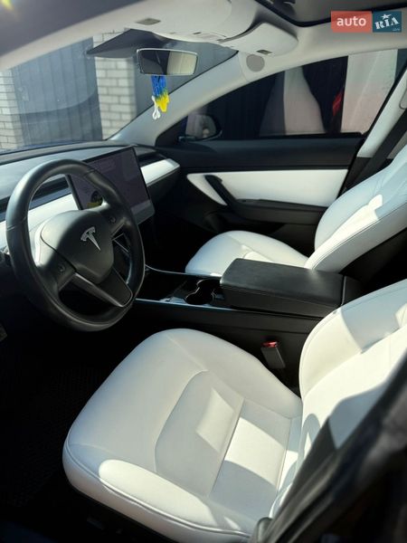 Седан Tesla Model 3 2018 в Киеве фото 13 Седан Tesla Model 3 2018 в Киеве