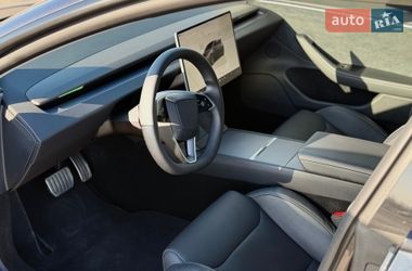 Седан Tesla Model 3 2024 в Киеве
