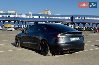 Седан Tesla Model 3 2024 в Киеве