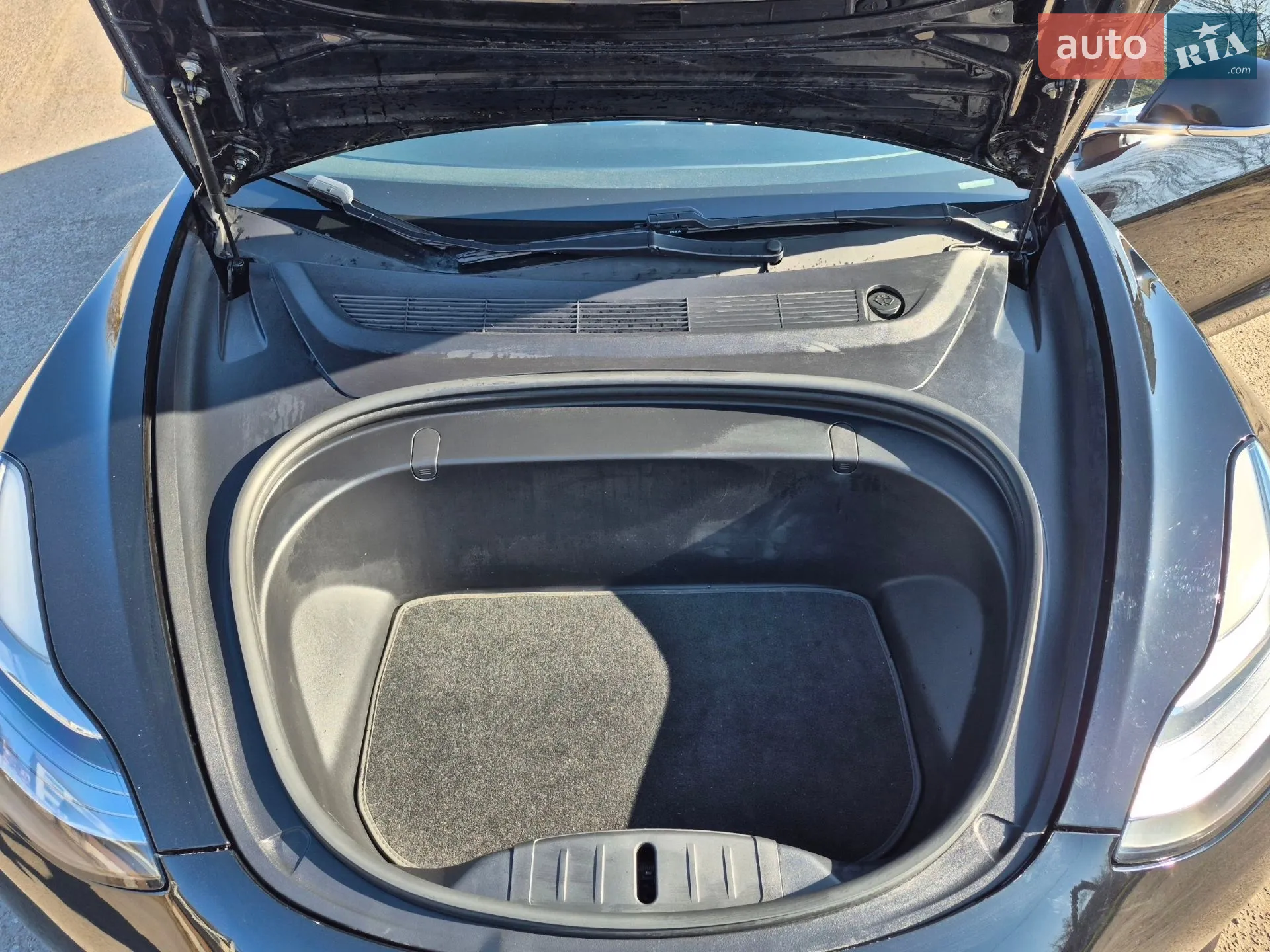 2018 Tesla Model 3 - мініатюра 12