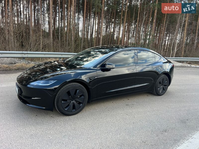 Седан Tesla Model 3 2024 в Ковеле