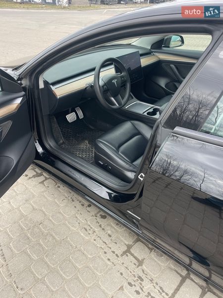 Седан Tesla Model 3 2023 в Львове фото 6 Седан Tesla Model 3 2023 в Львове