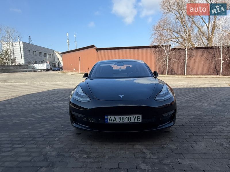 Седан Tesla Model 3 2020 в Киеве фото 9 Седан Tesla Model 3 2020 в Киеве