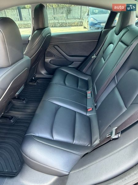 Седан Tesla Model 3 2020 в Киеве фото 16 Седан Tesla Model 3 2020 в Киеве