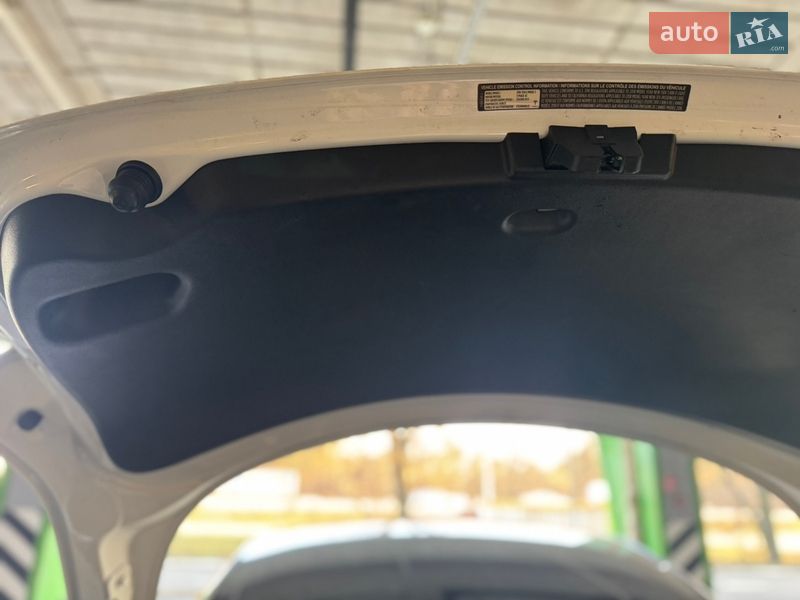 Седан Tesla Model 3 2018 в Киеве фото 21 Седан Tesla Model 3 2018 в Киеве