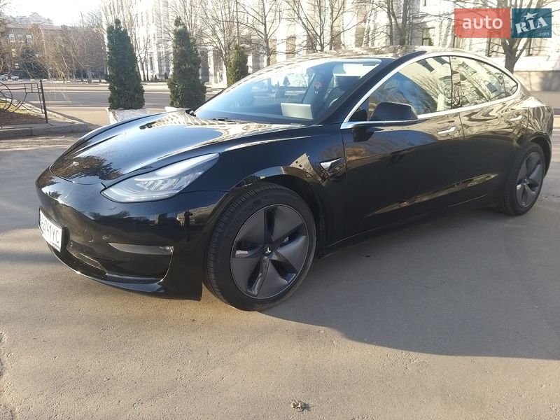 Седан Tesla Model 3 2019 в Києві фото 3 Седан Tesla Model 3 2019 в Києві