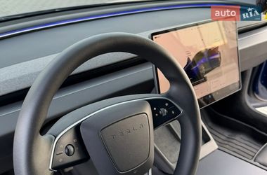 Седан Tesla Model 3 2025 в Хусте