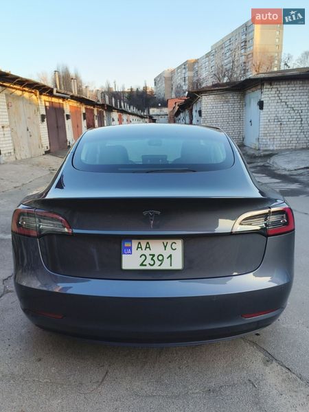 Седан Tesla Model 3 2021 в Києві фото 35 Седан Tesla Model 3 2021 в Києві