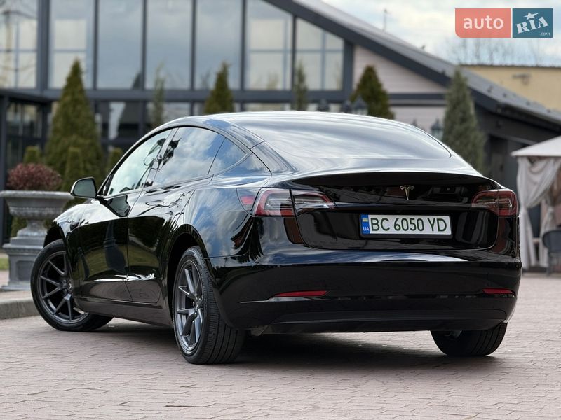Седан Tesla Model 3 2023 в Стрые фото 15 Седан Tesla Model 3 2023 в Стрые