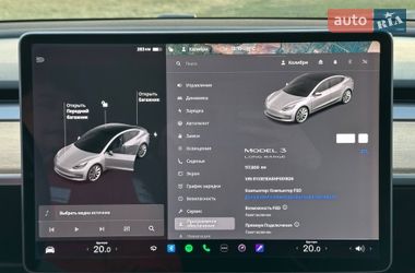 Седан Tesla Model 3 2017 в Луцьку