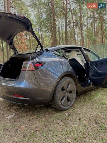 Седан Tesla Model 3 2022 в Львове фото 14 Седан Tesla Model 3 2022 в Львове