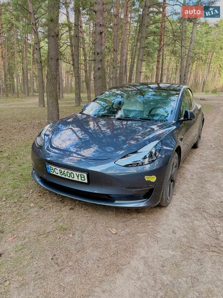 Седан Tesla Model 3 2022 в Львове фото 22 Седан Tesla Model 3 2022 в Львове