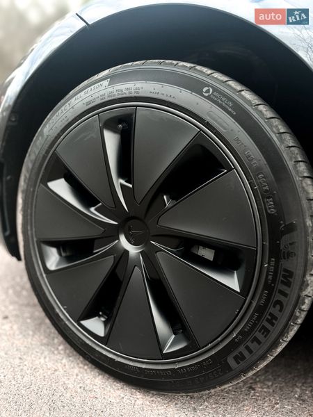 Седан Tesla Model 3 2024 в Костопілі фото 12 Седан Tesla Model 3 2024 в Костопілі