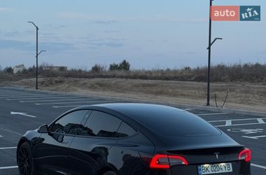 Седан Tesla Model 3 2022 в Рівному фото 10 Седан Tesla Model 3 2022 в Рівному
