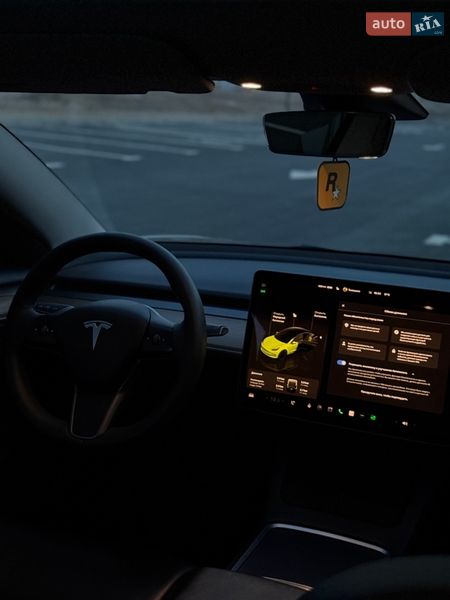 Седан Tesla Model 3 2022 в Ровно фото 31 Седан Tesla Model 3 2022 в Ровно