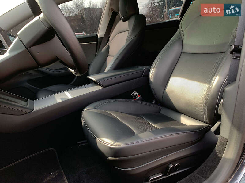 Седан Tesla Model 3 2024 в Виннице фото 18 Седан Tesla Model 3 2024 в Виннице