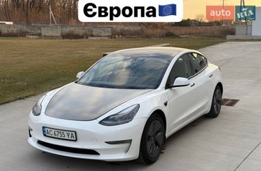 Седан Tesla Model 3 2021 в Луцке